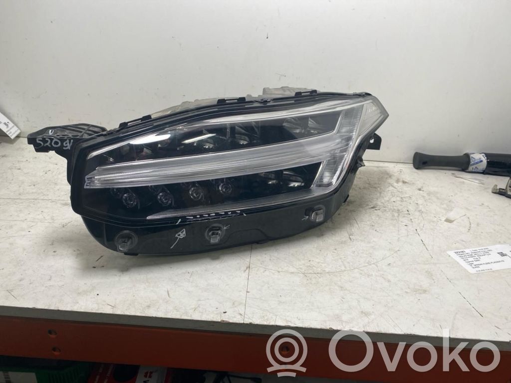 Volvo XC90 Scheinwerfer 