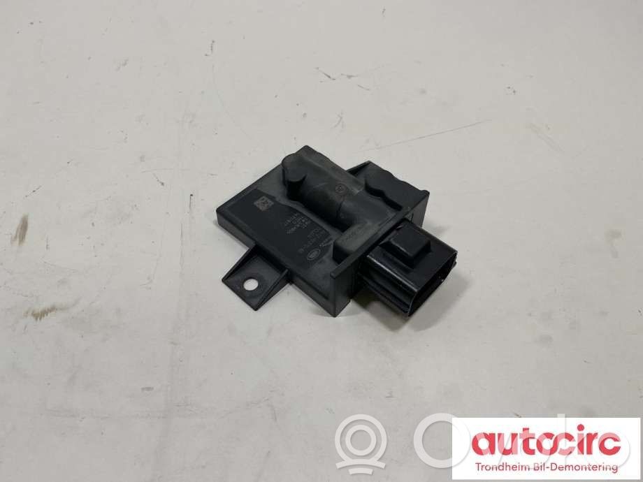 Jaguar XE Fuel injection pump control unit/module 