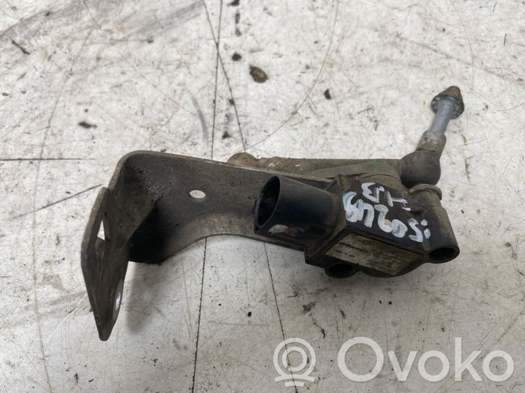 Tesla Model S Rear height level sensor lever 