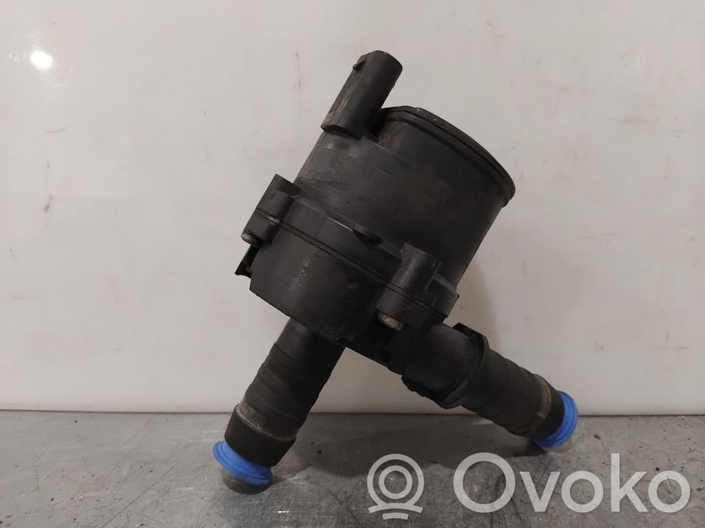 Webasto pompe de circulation d'eau   2131993,DG9318D473BC,DG9318D473BC,2131993,DG9318D473BC