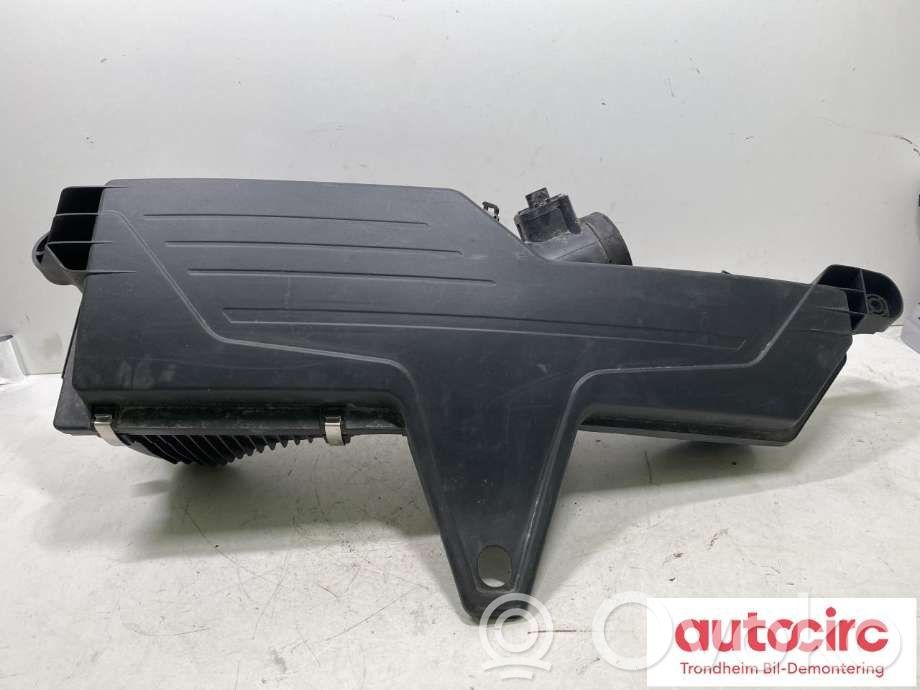 BMW 1 F20 F21 Air filter box 