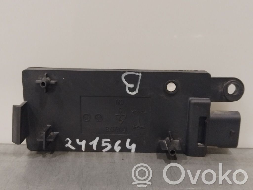 Tesla Model Y Other control units/modules 