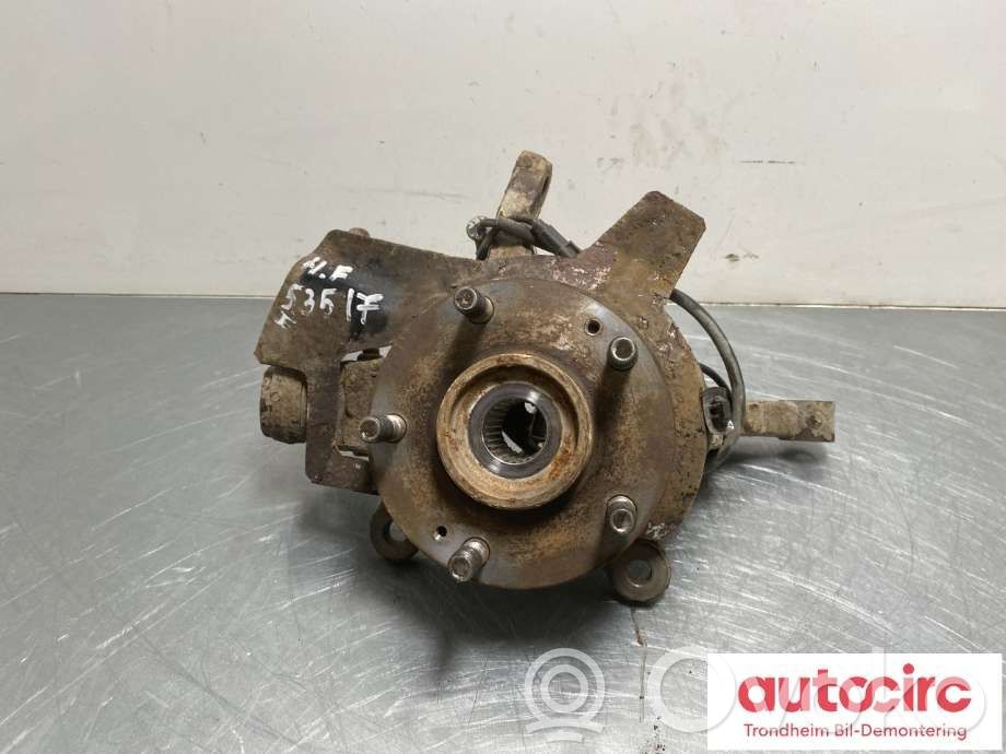 KIA Soul Achsschenkel vorne 