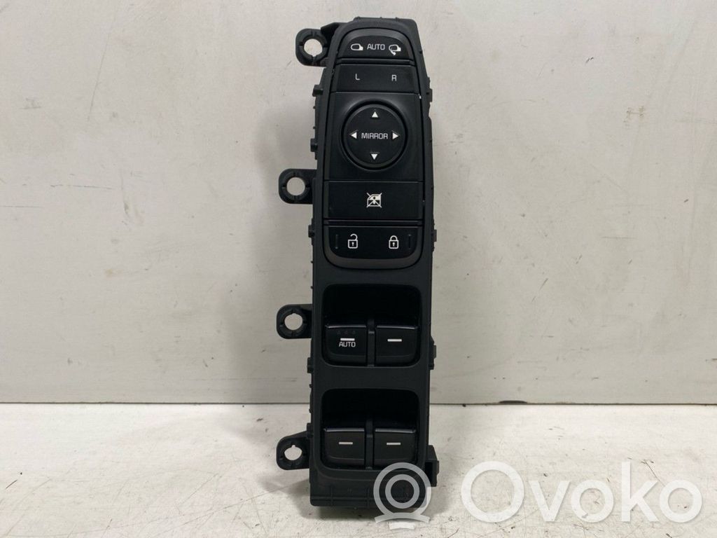 KIA Niro Electric window control switch 