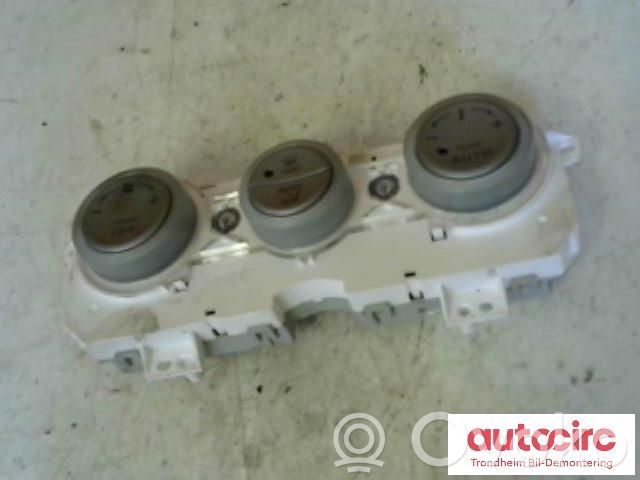Mazda 6 Climate control/heater control trim 