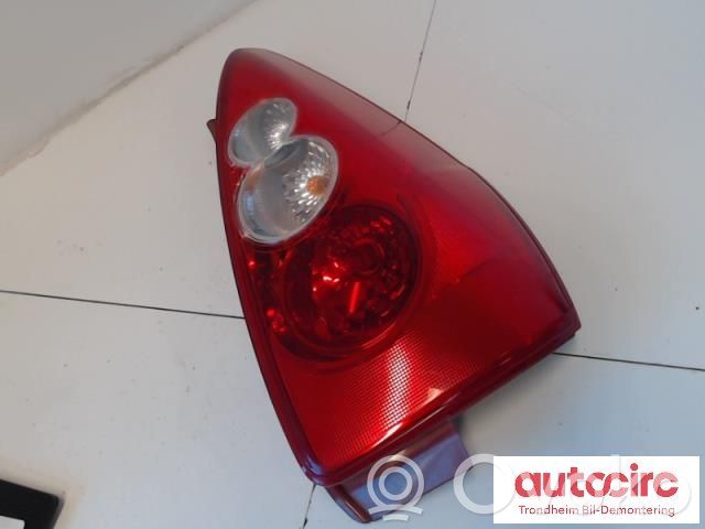 Mazda 5 Galinis žibintas kėbule 
