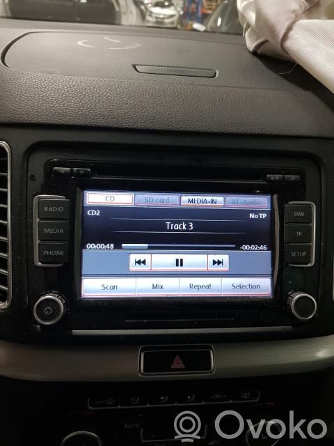 Volkswagen Sharan Panel / Radioodtwarzacz CD/DVD/GPS 