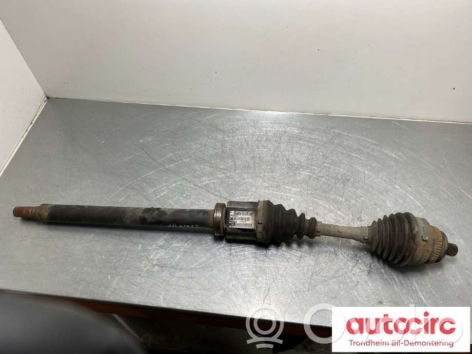 Volvo S60 Priekinis pusašis 