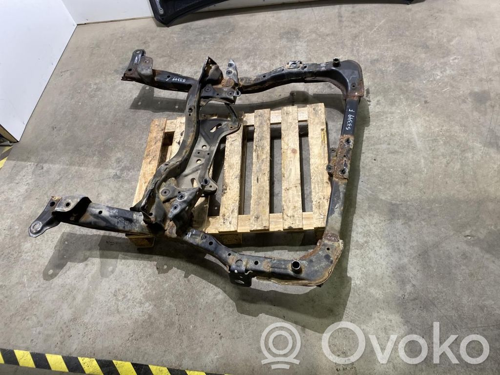 Subaru Outback Front subframe 