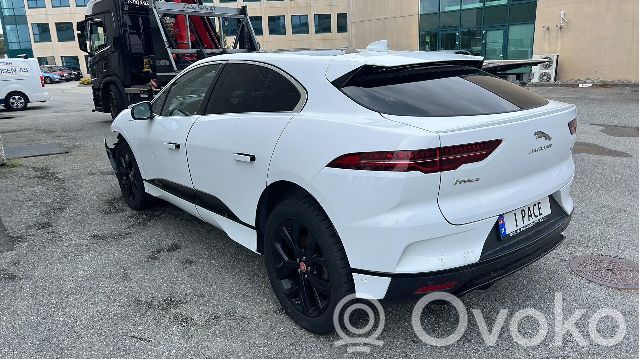 Jaguar I-Pace Takavalot 