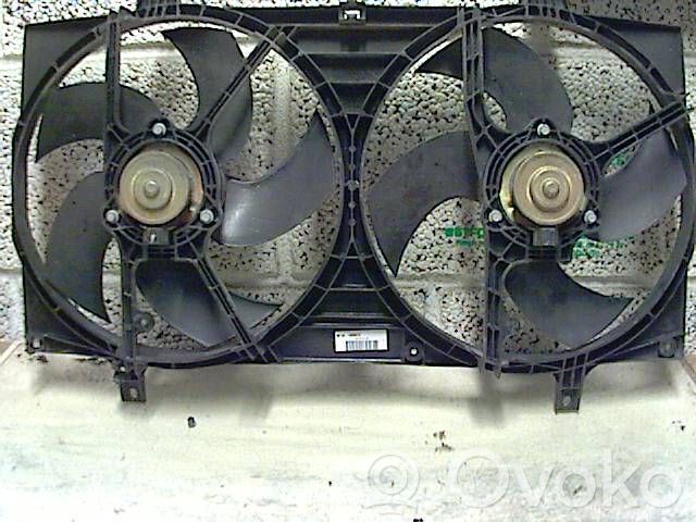 Nissan Almera N16 Convogliatore ventilatore raffreddamento del radiatore