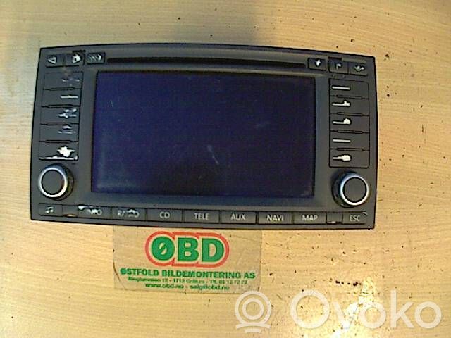 Volkswagen Touareg I Unitate principală radio/CD/DVD/GPS 