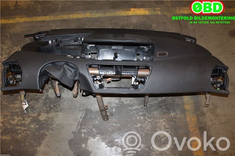 Citroen C4 I Picasso Panelė 