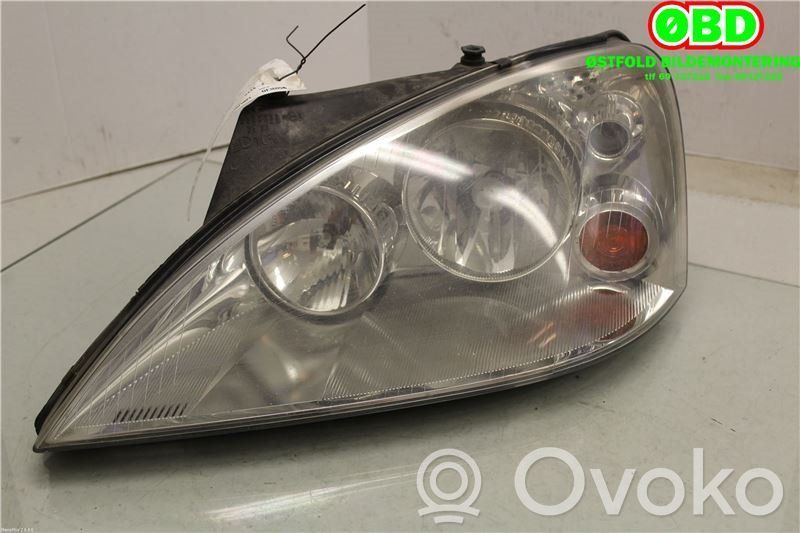 Ford Galaxy Etu-/Ajovalo 