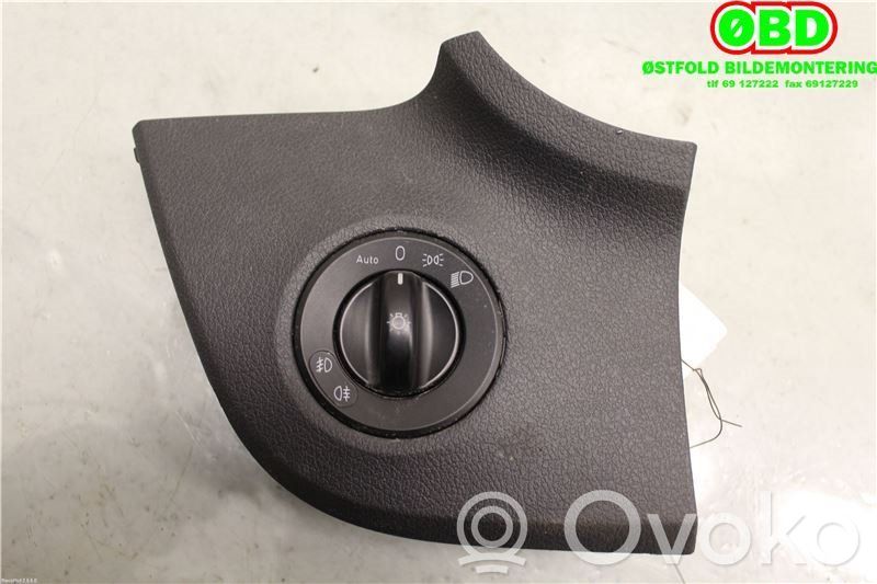 Mercedes-Benz Citan W415 Interruptor de luz 