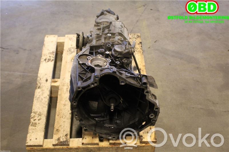 Audi A4 S4 B7 8E 8H Scatola del cambio manuale a 6 velocità 