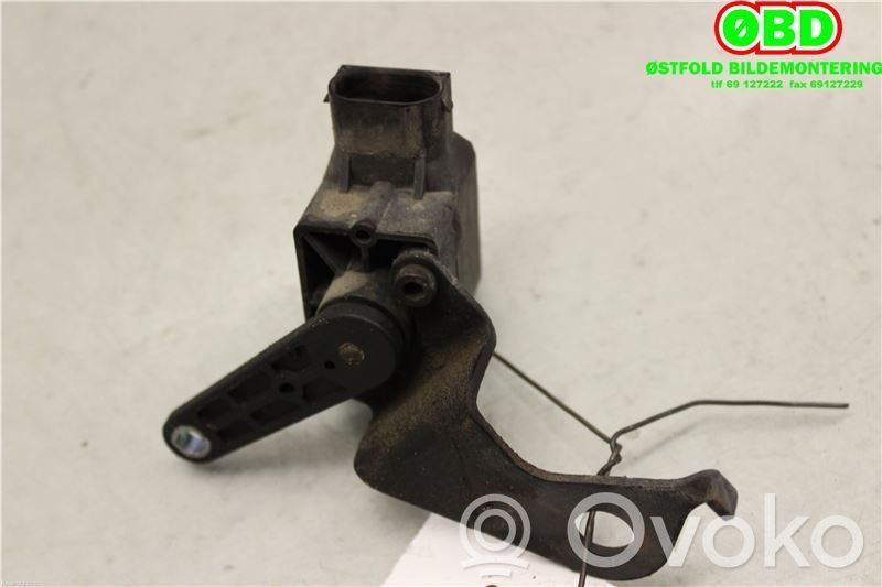 BMW X3 E83 Air suspension front height level sensor 