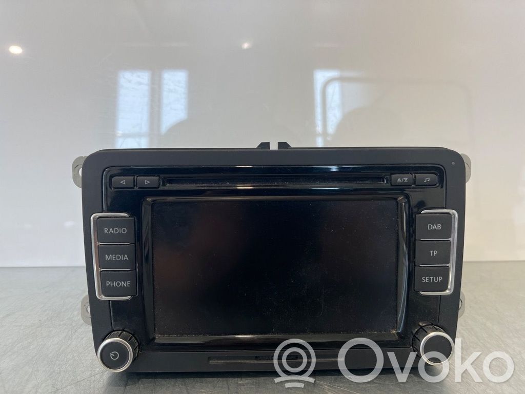 Volkswagen Golf VI Panel / Radioodtwarzacz CD/DVD/GPS 