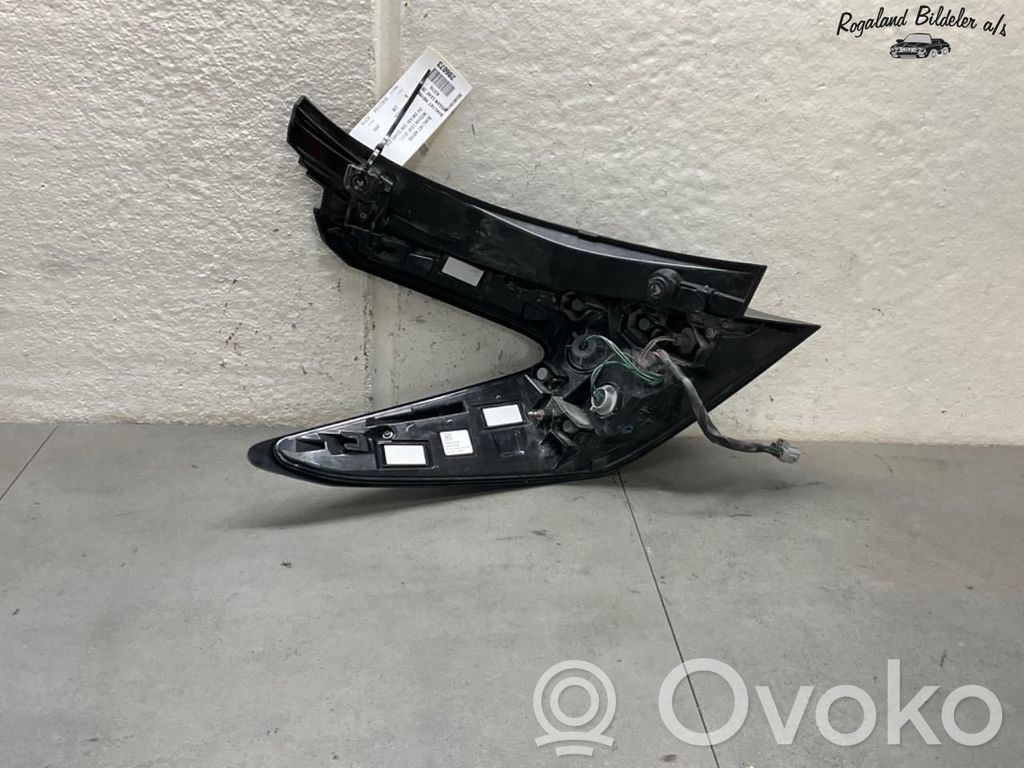 Nissan Leaf II (ZE1) Lampă spate în caroserie 