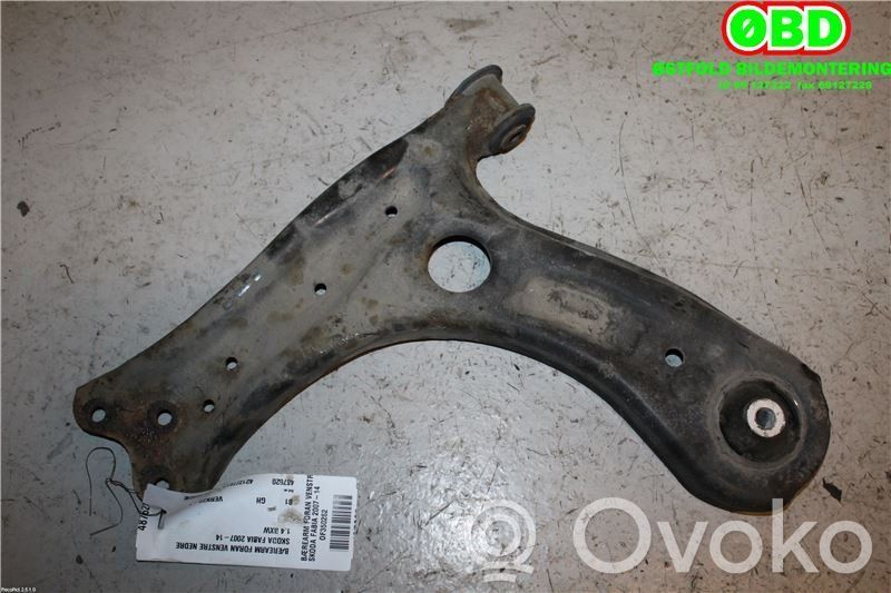 Skoda Fabia Mk2 (5J) Braccio di controllo sospensione anteriore 