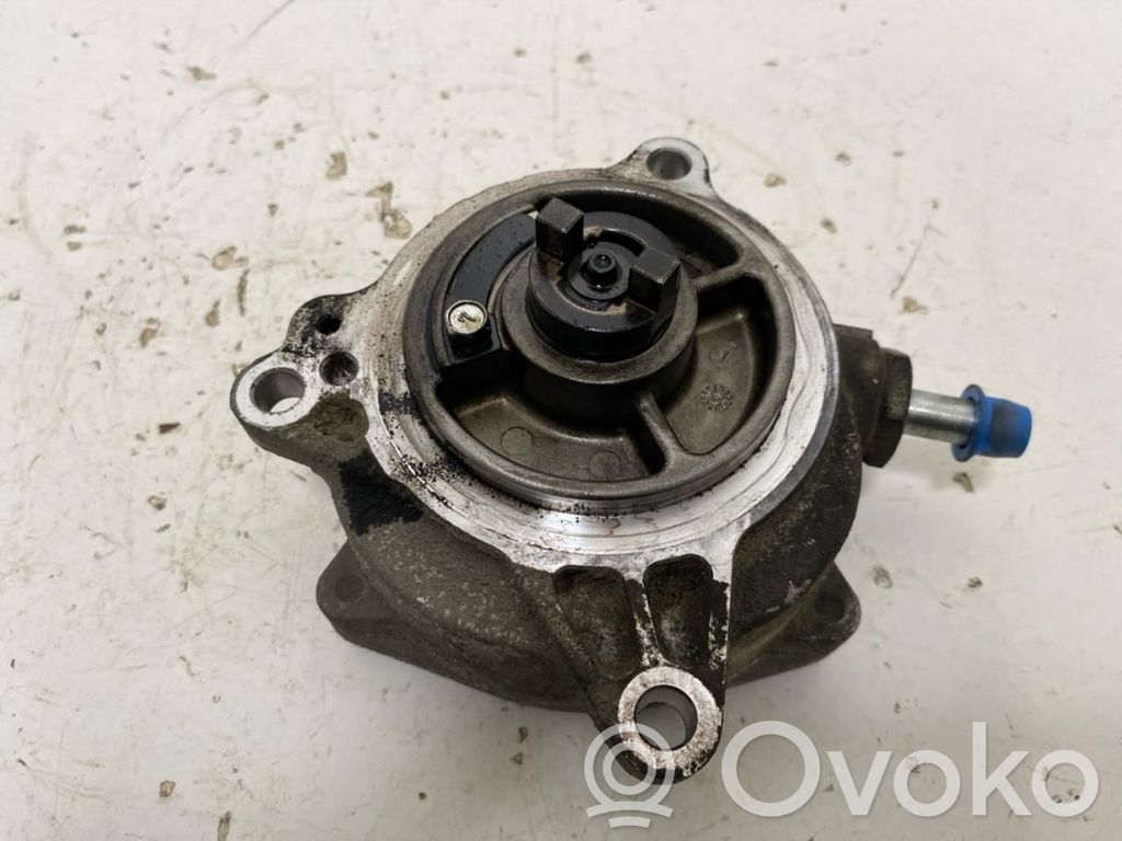 Subaru Legacy Alipainepumppu 