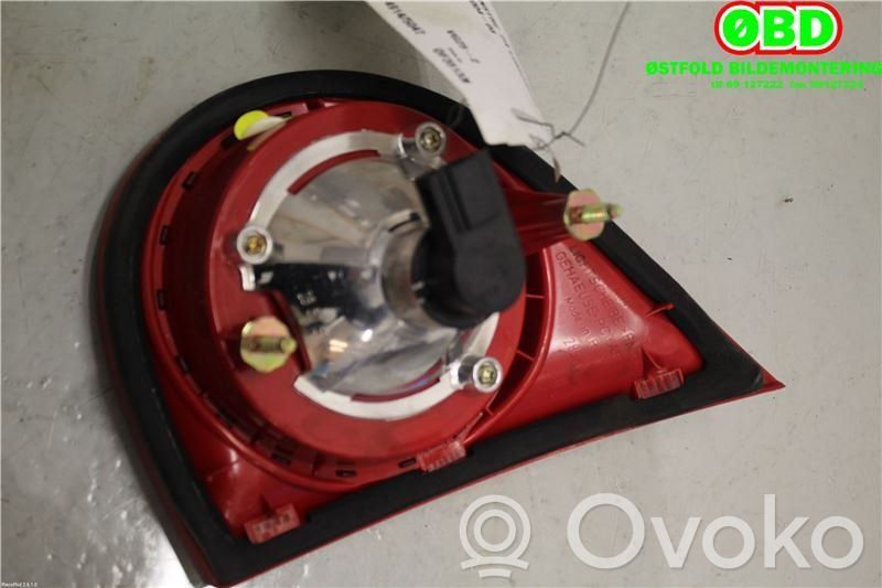 Volkswagen Golf V Lampa tylna 