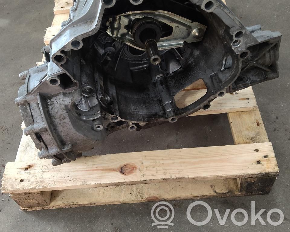 Audi A4 S4 B8 8K Cutie viteze manuală cu 6 trepte 