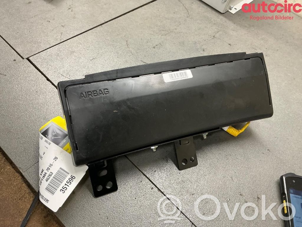 KIA Optima Airbag per le ginocchia