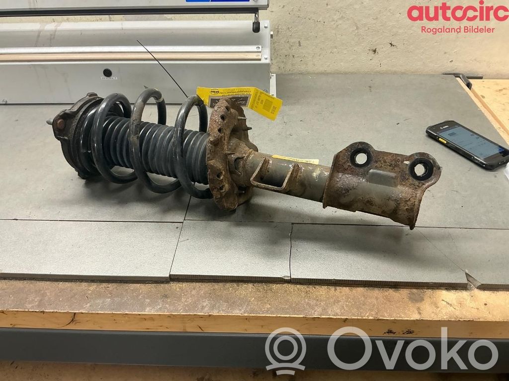 KIA Optima Ammortizzatore anteriore con molla elicoidale