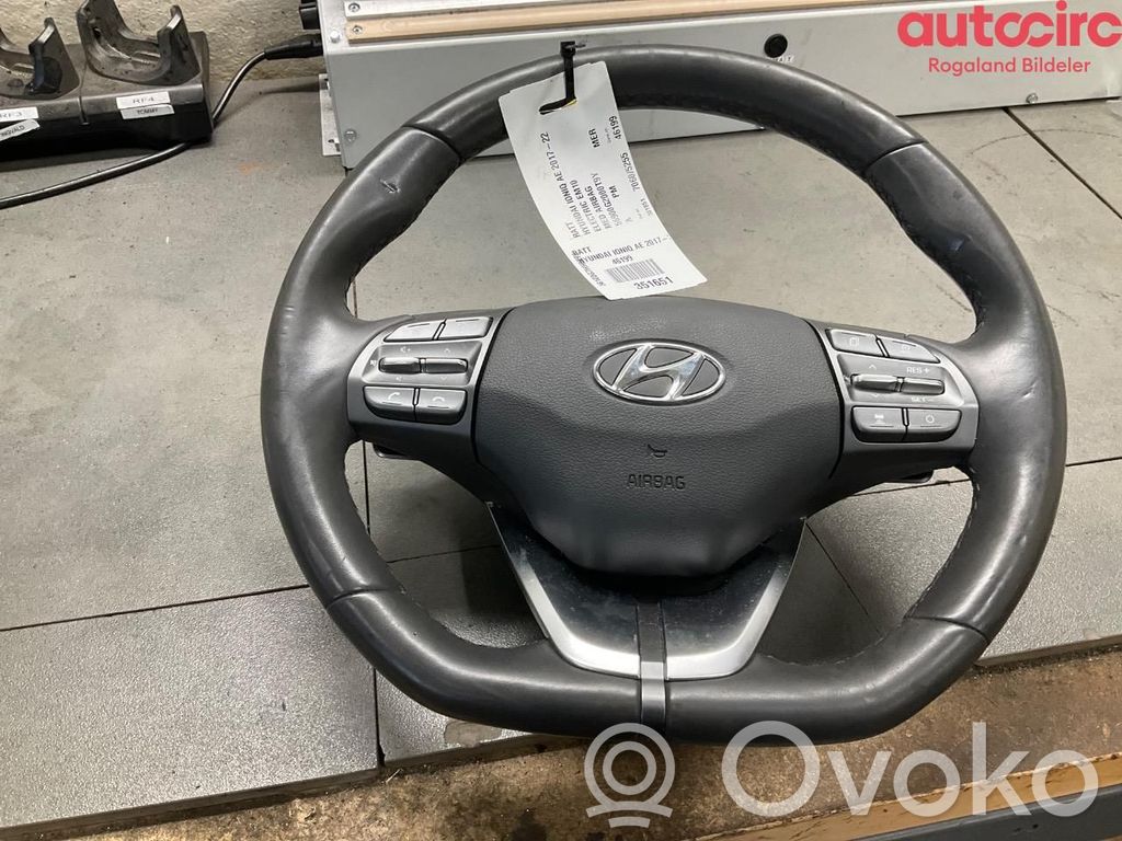 Hyundai Ioniq Volan 