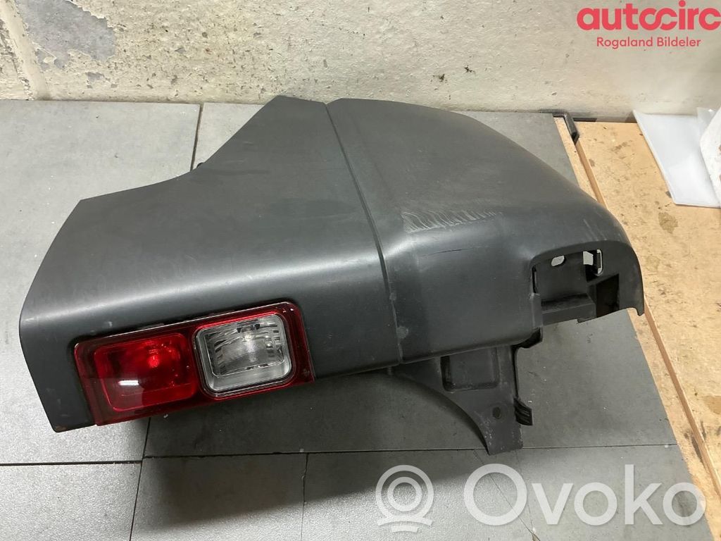 Renault Trafic III (X82) Ornament colț bară spate 