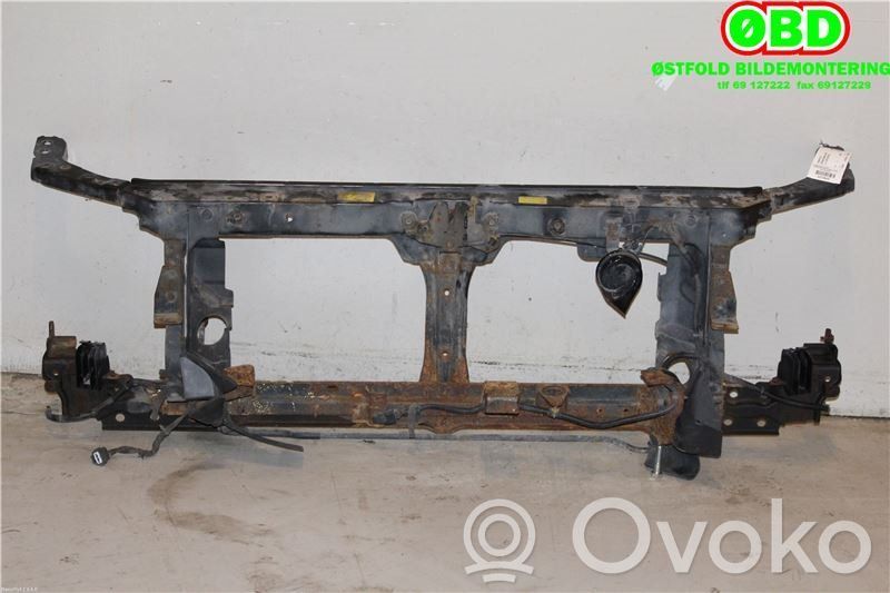 Nissan Navara D40 Panou suport radiator 