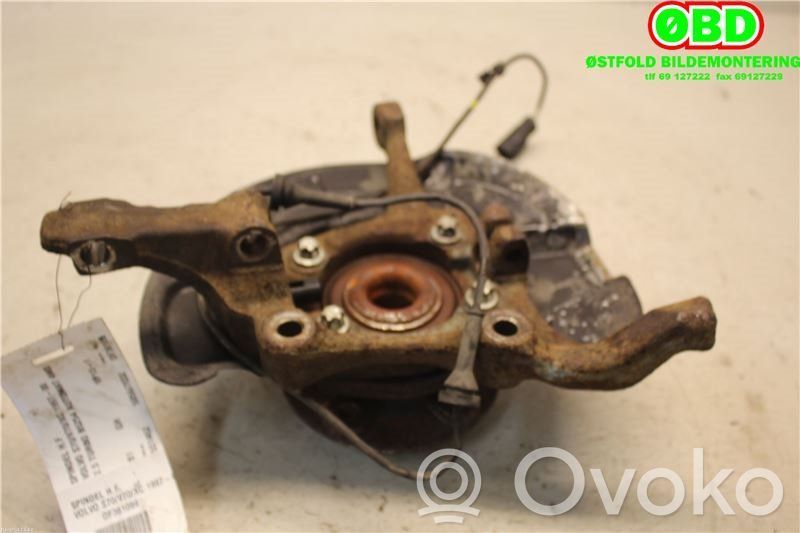 Volvo S70  V70  V70 XC Zwrotnica koła przedniego 