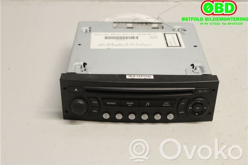 Peugeot Partner Panel / Radioodtwarzacz CD/DVD/GPS 