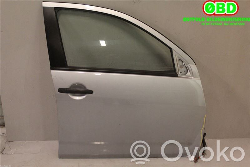 Mitsubishi Outlander Front door 