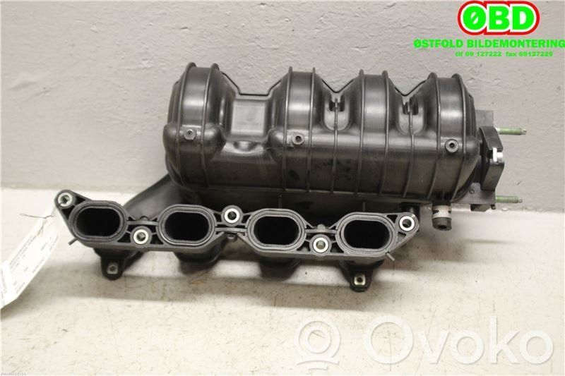 Toyota Yaris Verso Collecteur d'admission