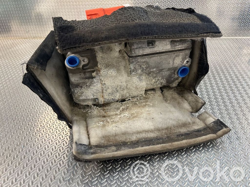 Tesla Model S Air conditioning (A/C) compressor (pump) 