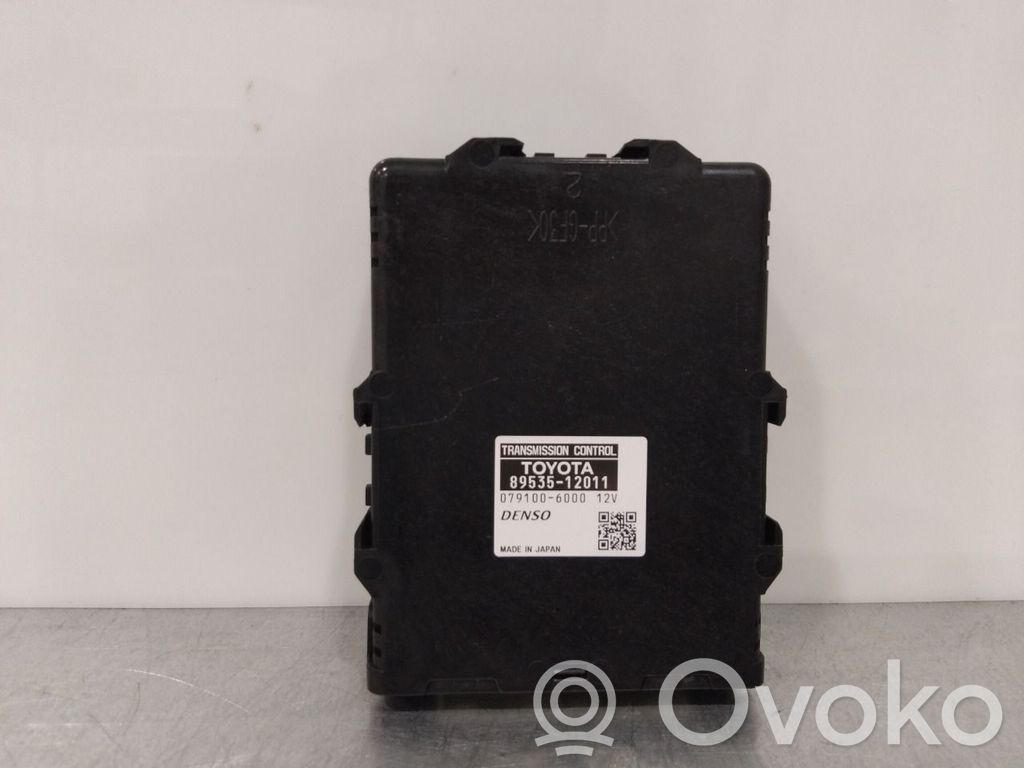 Toyota Auris E180 Gearbox control unit/module 