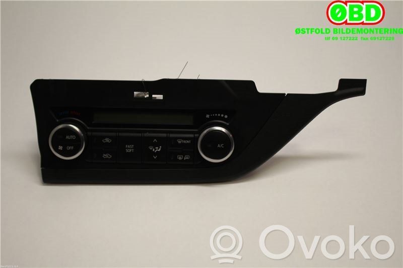 Toyota Auris E180 Console centrale, commande chauffage/clim 