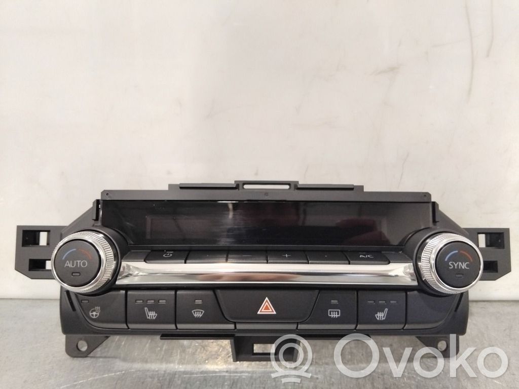 Mazda CX-30 Console centrale, commande chauffage/clim 