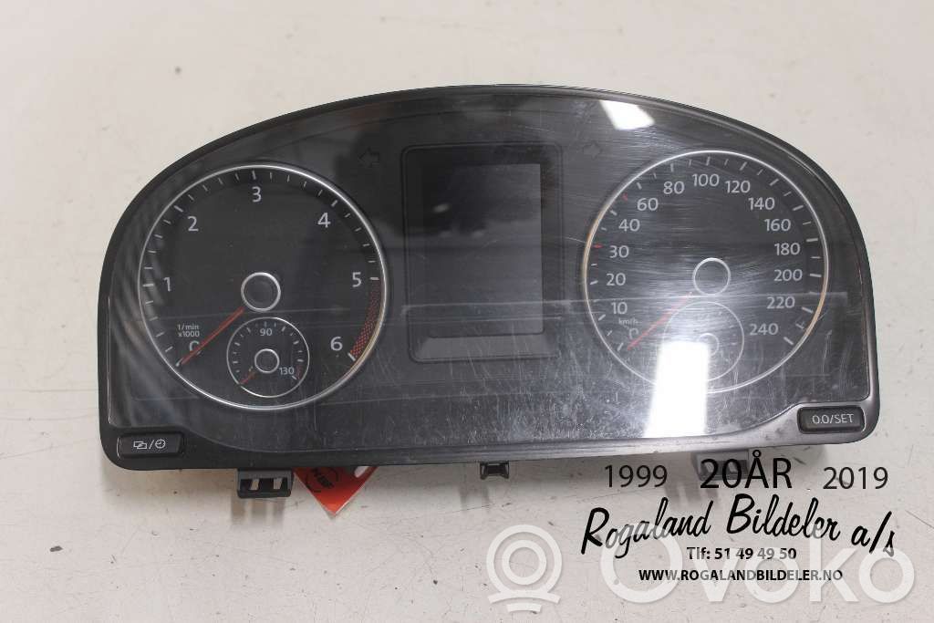 Volkswagen Caddy Tachimetro (quadro strumenti) 