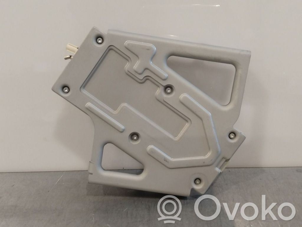 Tesla Model S Kiti valdymo blokai/ moduliai 