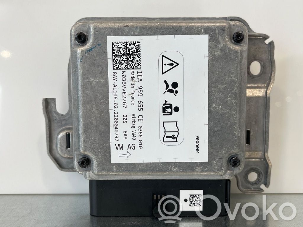 Skoda Enyaq iV Airbag control unit/module 