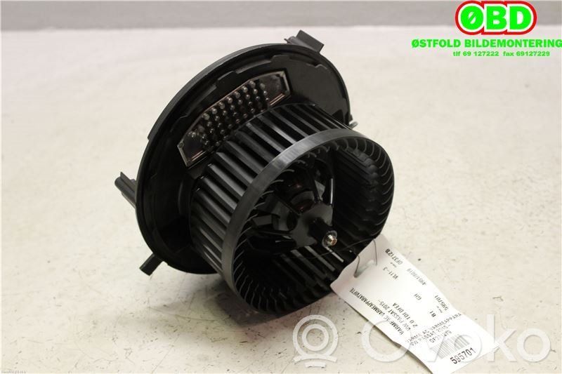 Volkswagen PASSAT B8 Ventola riscaldamento/ventilatore abitacolo
