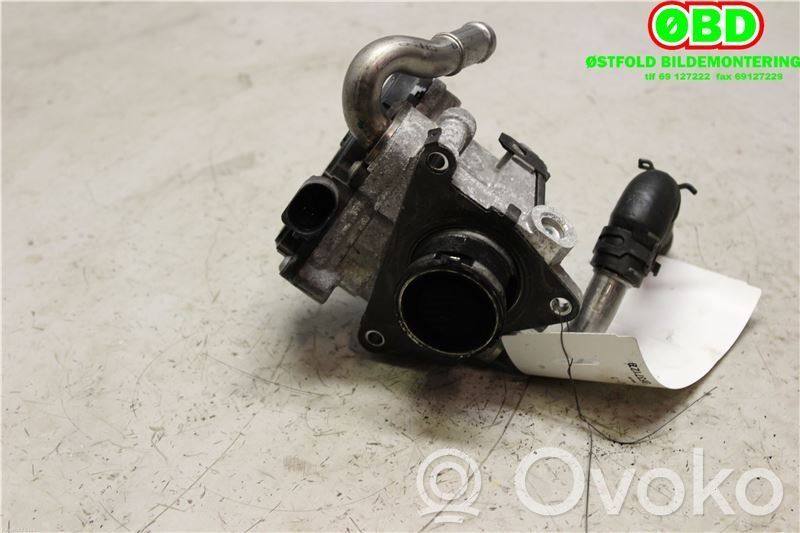 Volkswagen PASSAT B8 Supapă EGR