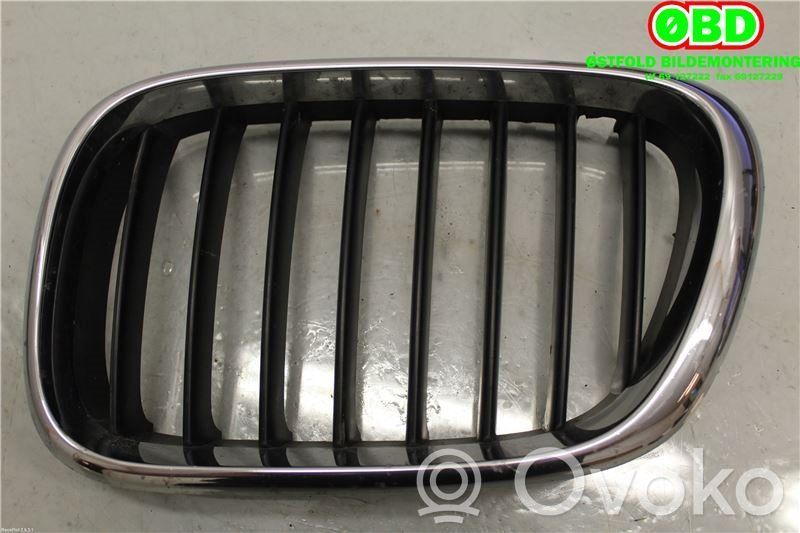 BMW X5 E53 Dashboard side air vent grill/cover trim 