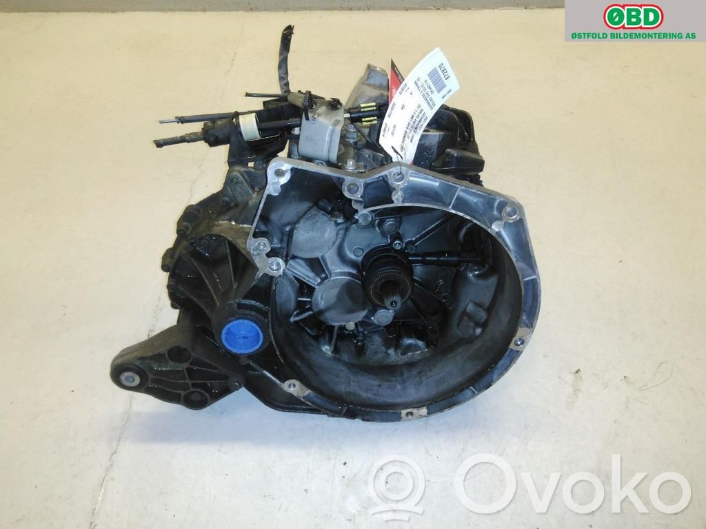 Volvo V40 Manualna 6-biegowa skrzynia biegów 
