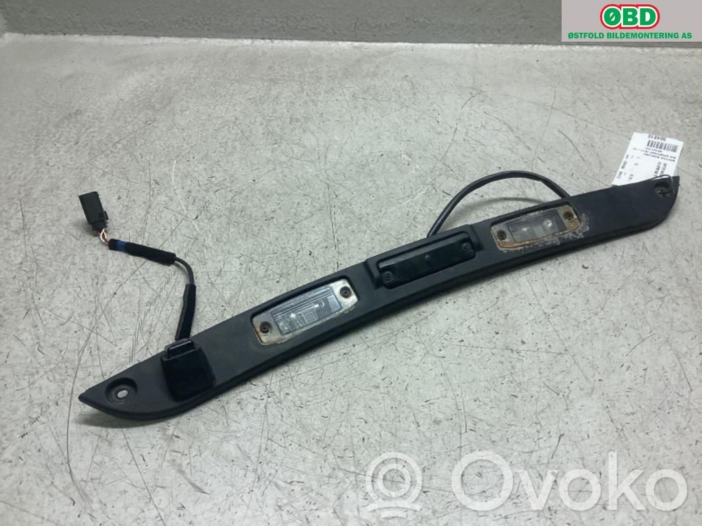KIA Sportage Interruptor para abrir la puerta trasera 