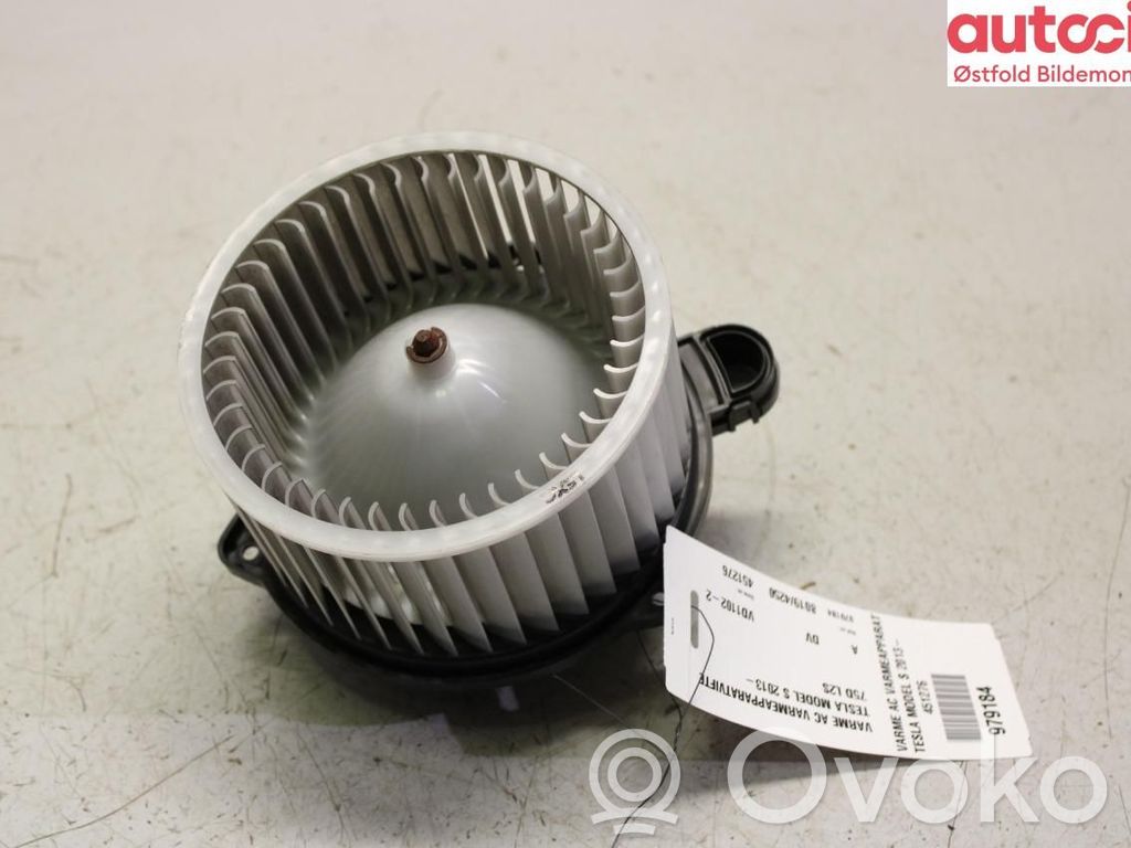 Mazā radiatora ventilators   105186400A,105186400A