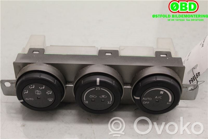 Nissan X-Trail T30 Rămă unitate control climatizare